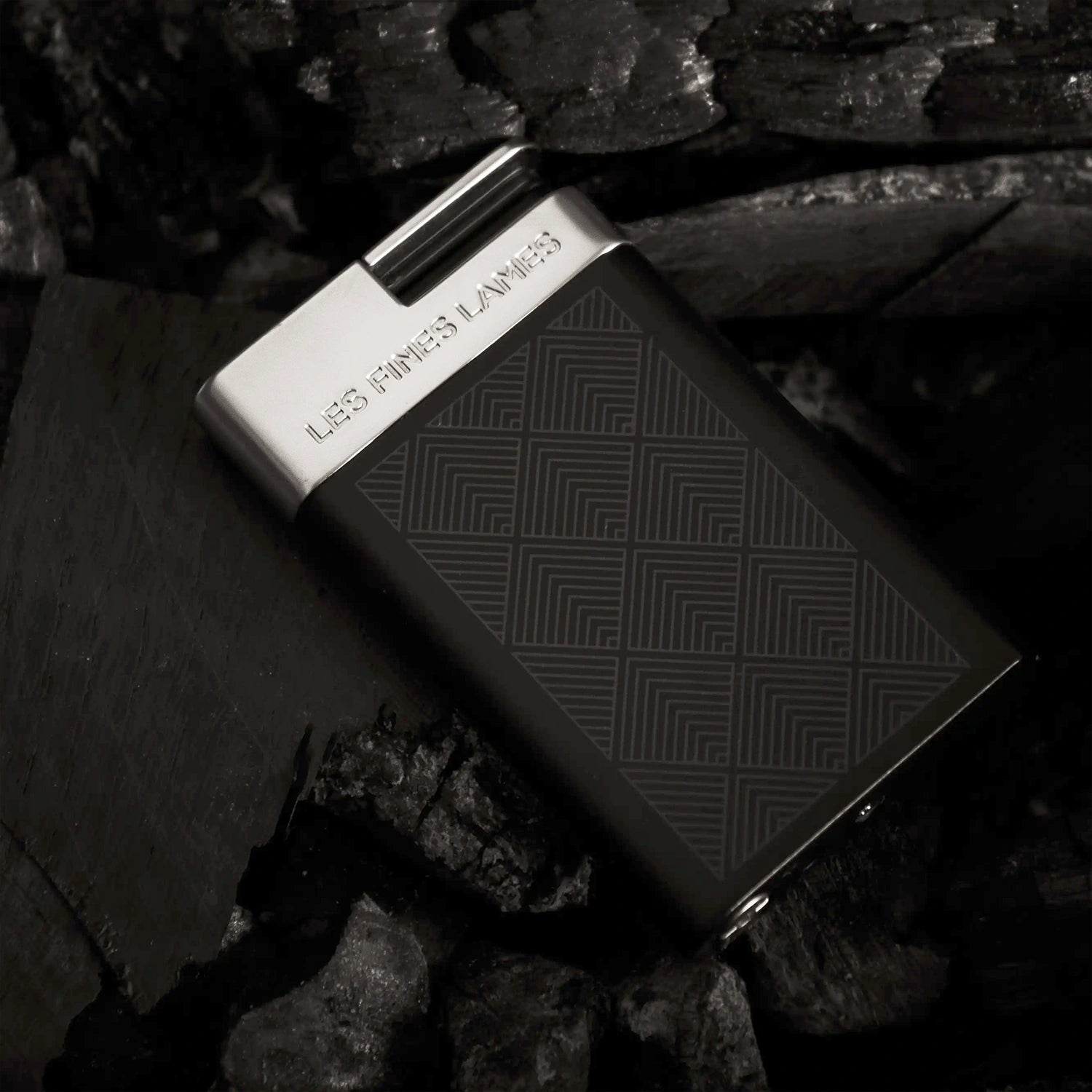 LE FEU - SVELT Black Leaves