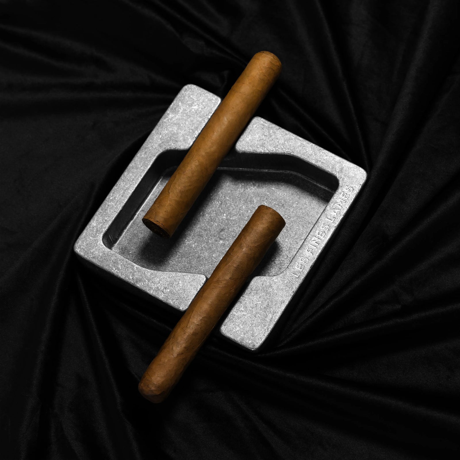 DYAD - Cendrier Aluminium Brut