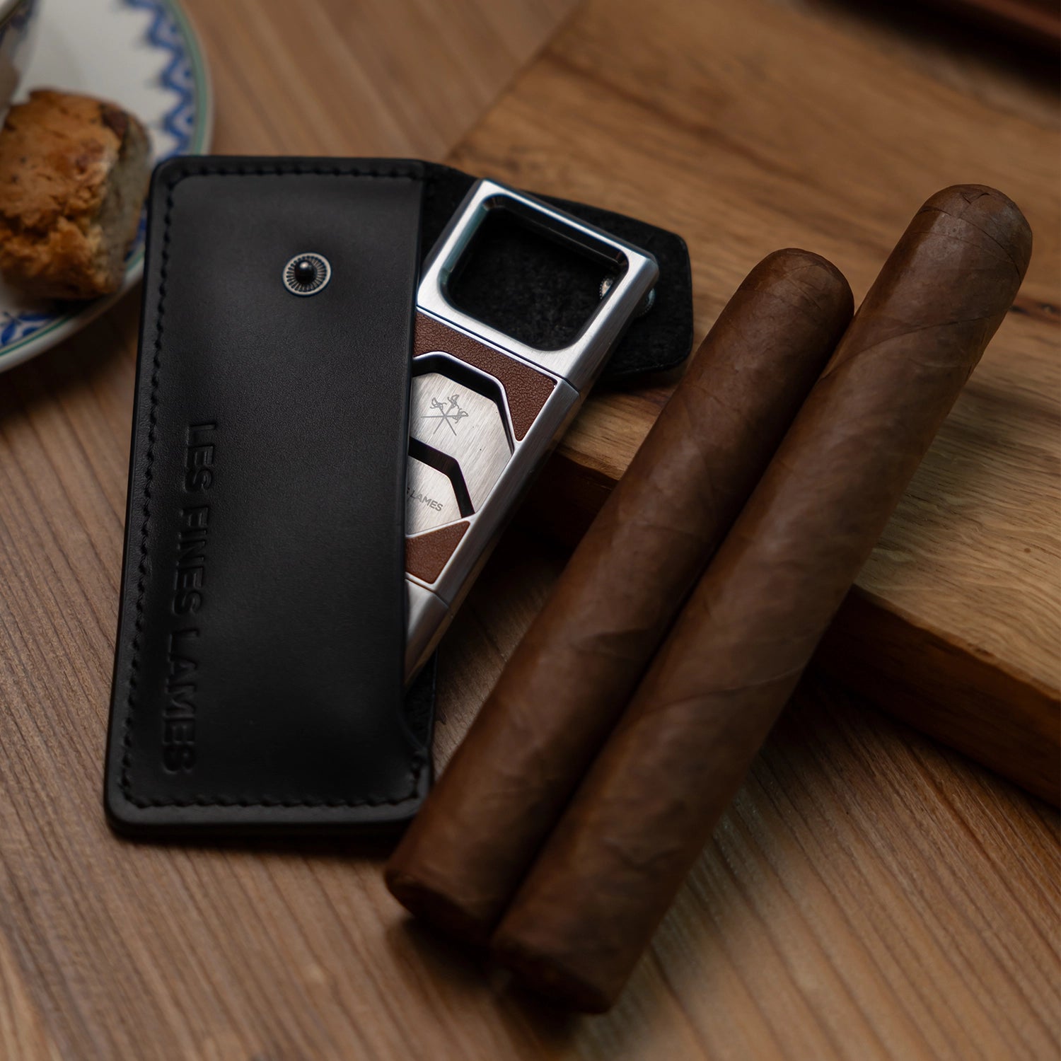 La GUILLOTINE - VANGUARD Chrome Cognac Leather