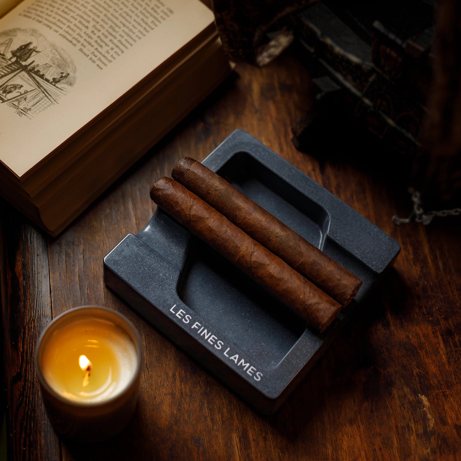 DYAD - Concrete Ashtray - Midnight