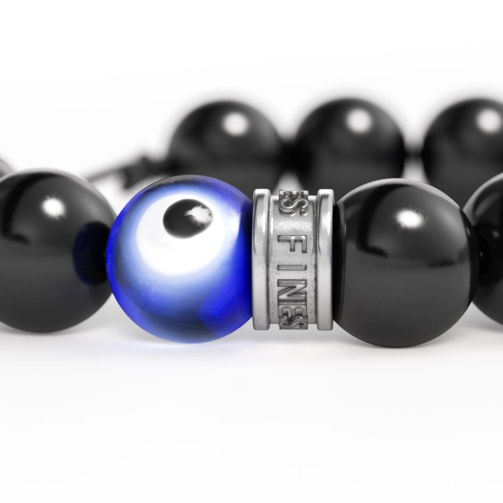 PUNCH BRACELET - Eye