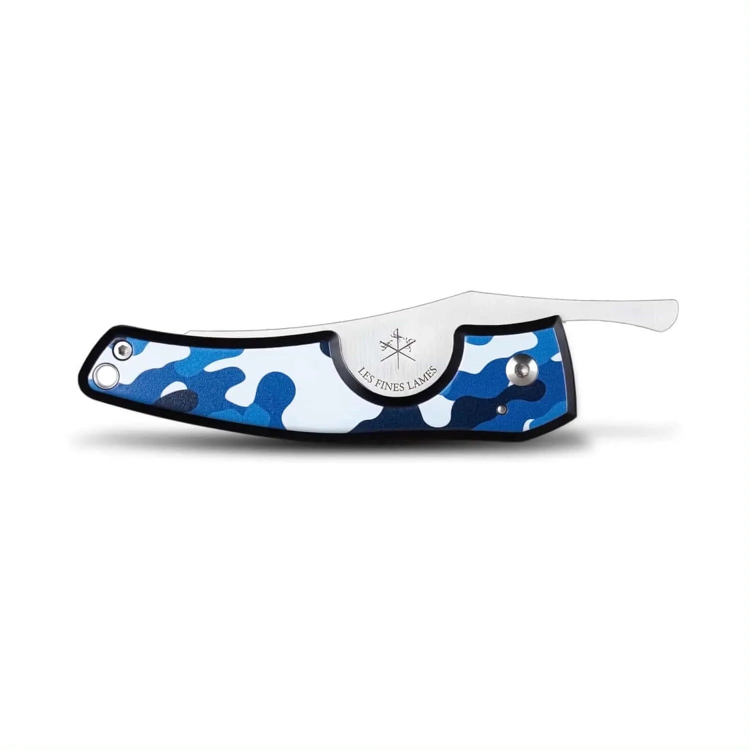 Packshot of Le PETIT Camo Navy pocket knife with blue camouflage handle