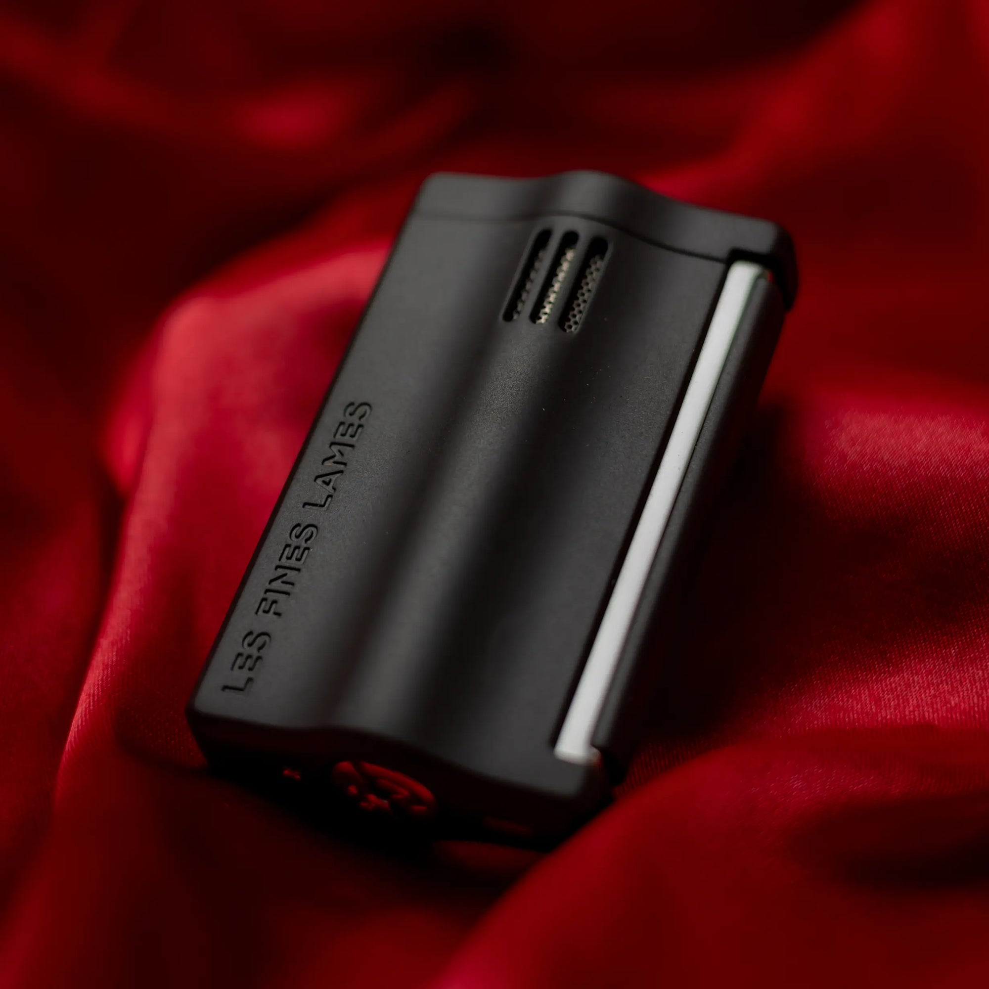 LE FEU - RS Armor Black