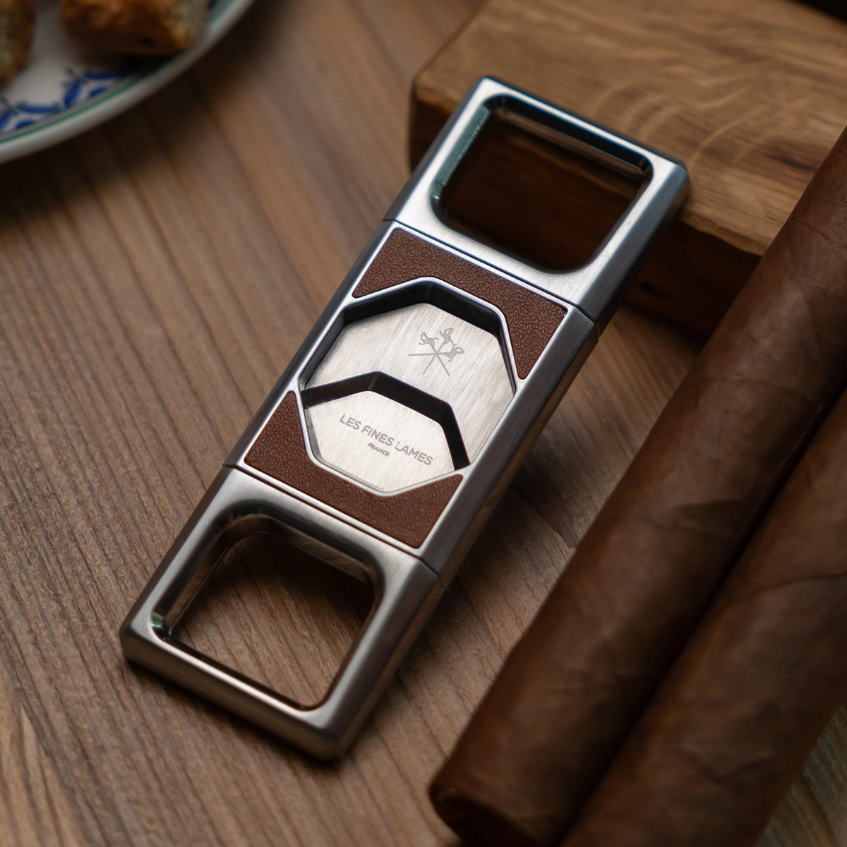 La GUILLOTINE - VANGUARD Chrome Cognac Leather