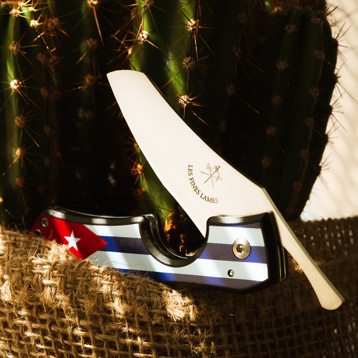 LE PETIT - Flag - Cuba Dark