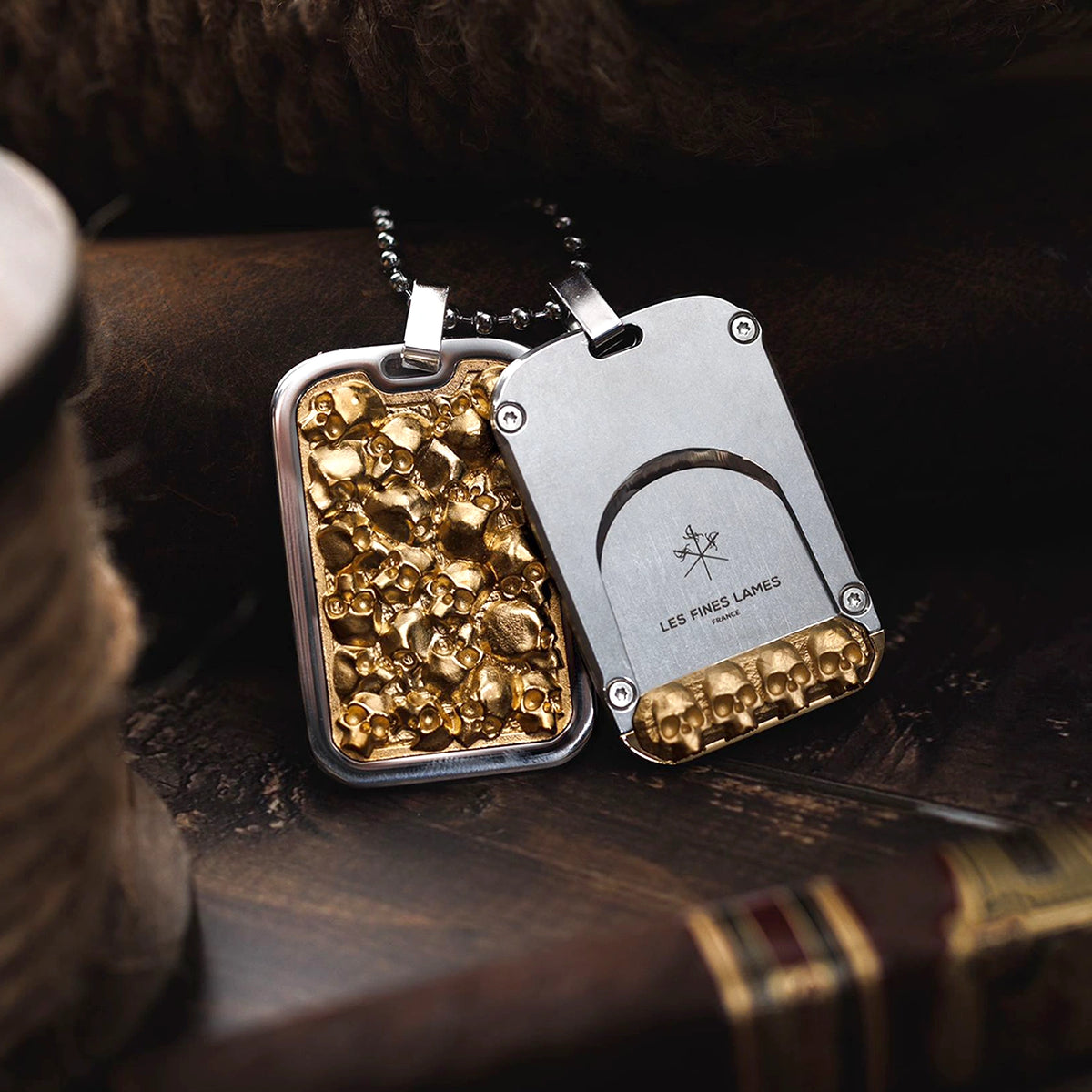 Le TAG T100 – Omnia Vanitas Gold