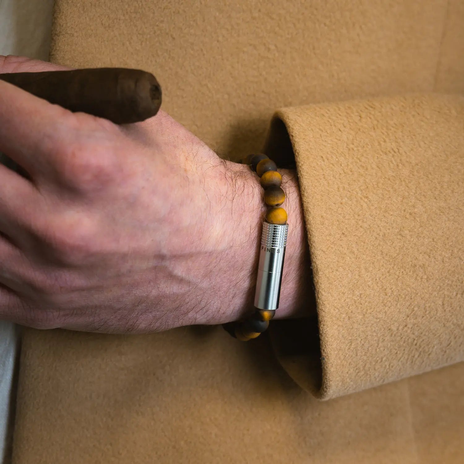 PUNCH BRACELET - Connoisseur