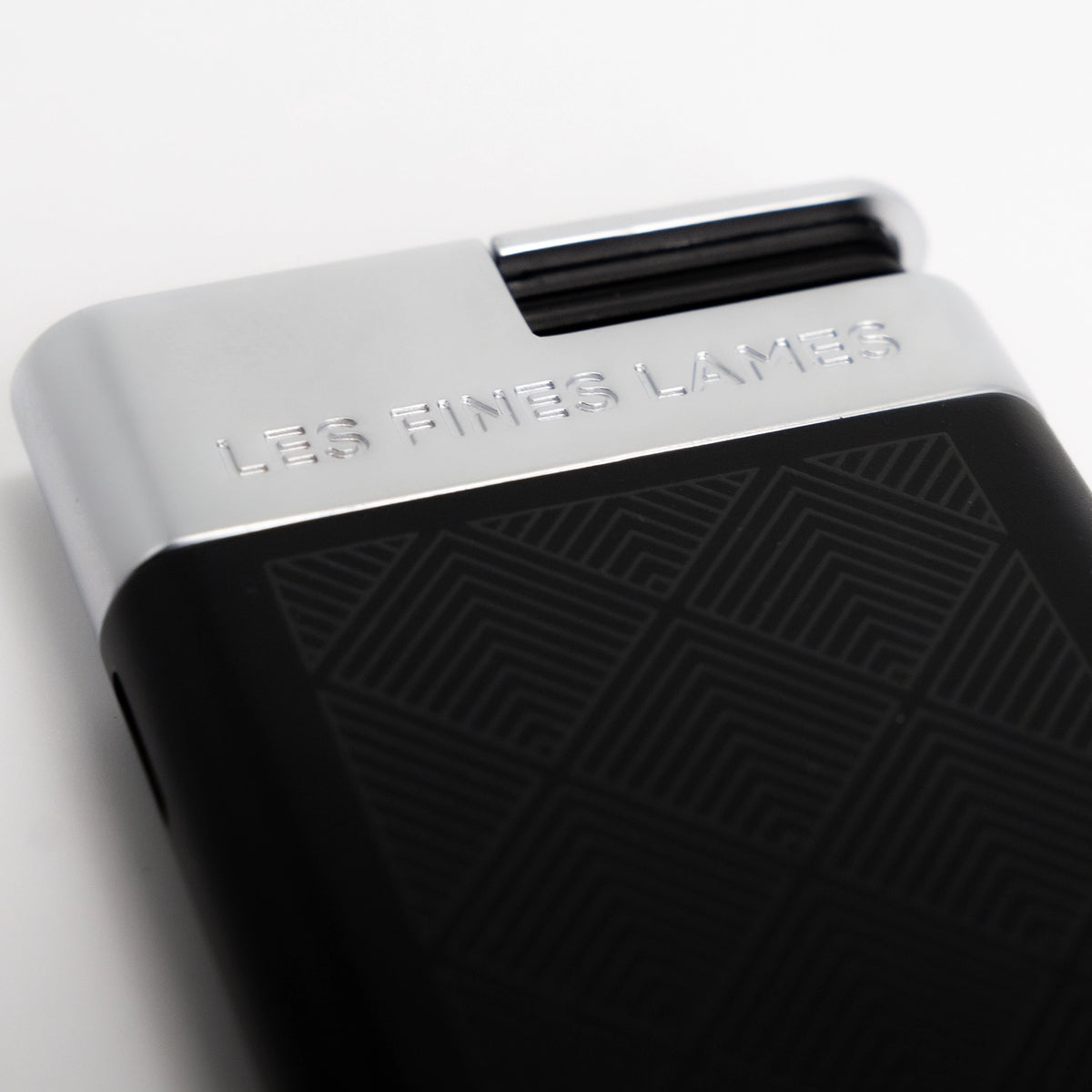 LE FEU - SVELT Black Leaves