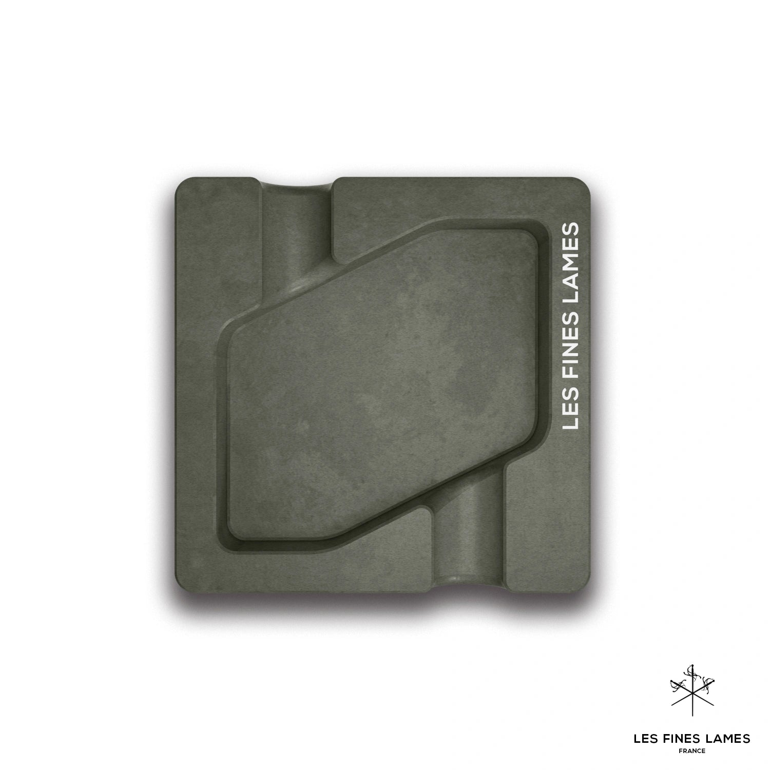 DYAD OD Green concrete cigar ashtray by LES FINES LAMES, handmade, heavy and OD-Green toned for indoor and outdoor cigar use.