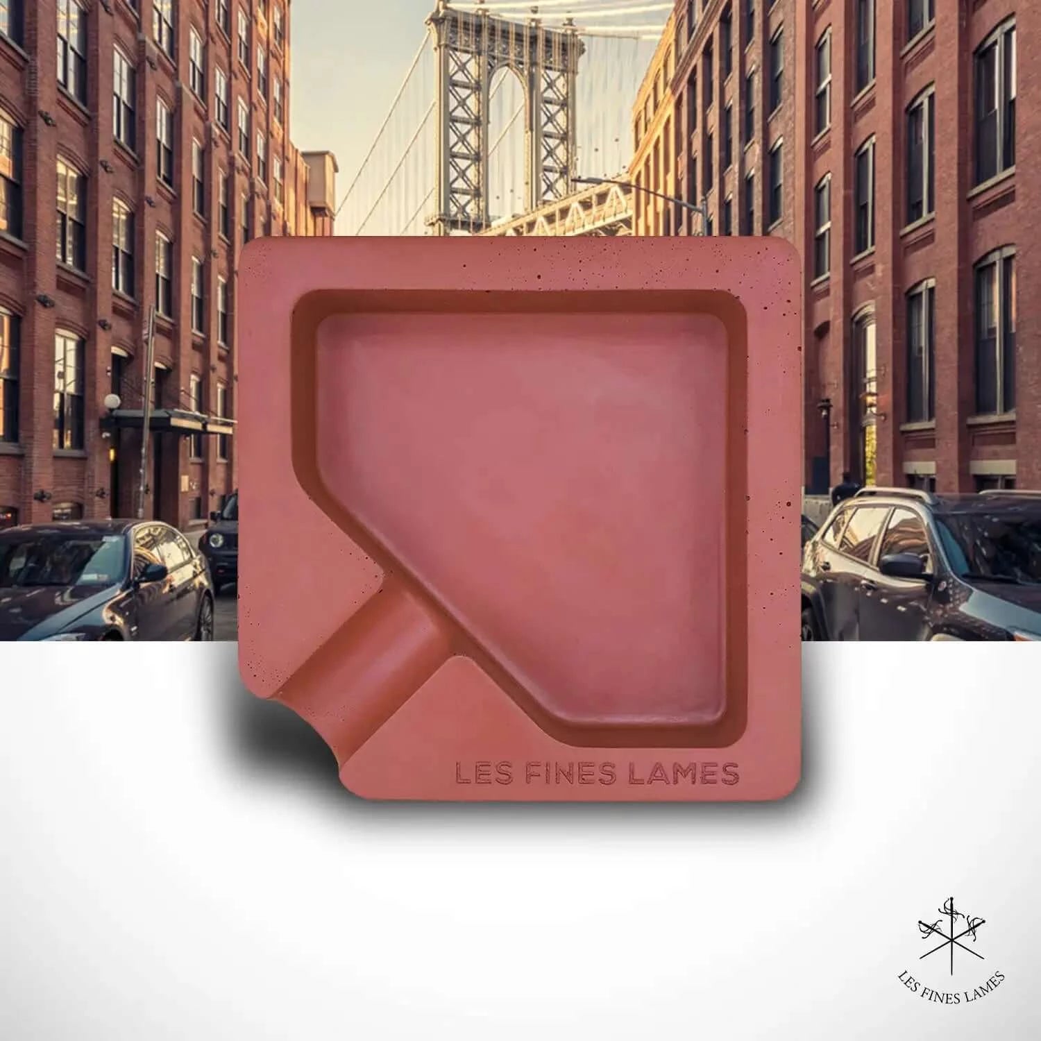 MONAD - Concrete Ashtray - Red